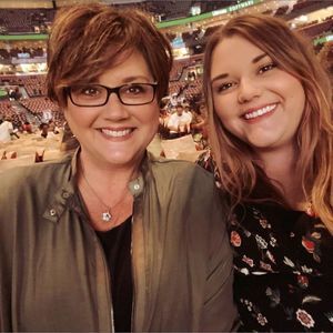 Meet your Posher, Randi